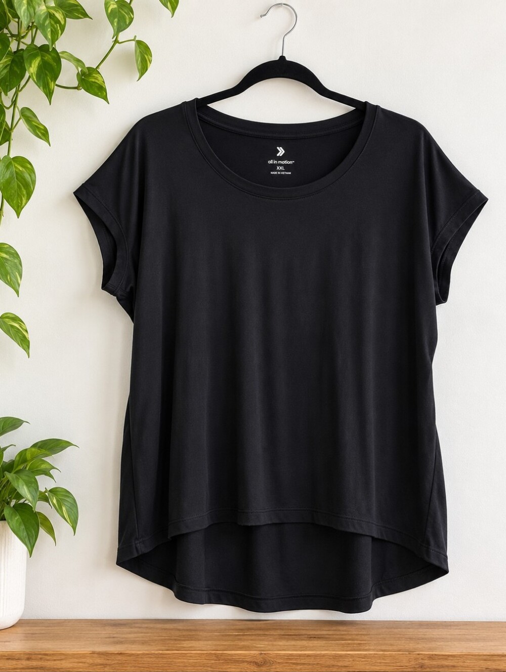 All in Motion Black High Low Short Sleeve Athletic Top XXL